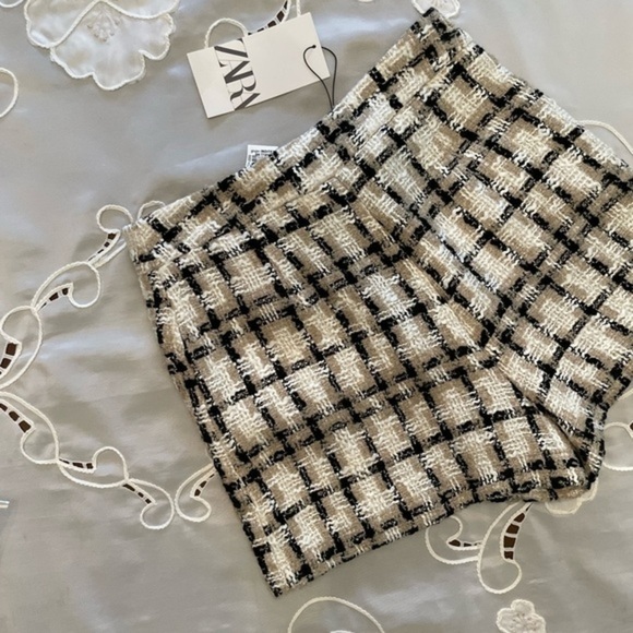 New Zara Highrise Tweed Plaid Fall Style Shorts - Picture 10 of 11
